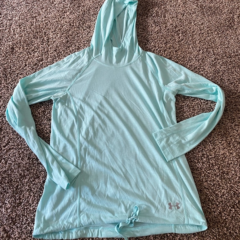 UA shirt hoodie